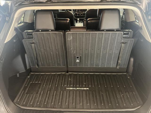 used 2023 Toyota Highlander car, priced at $40,788