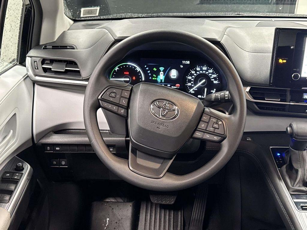 used 2025 Toyota Sienna car, priced at $70,888