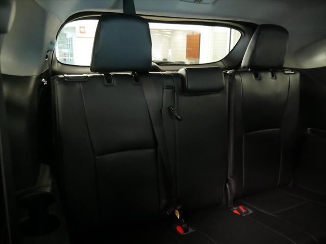 used 2023 Toyota Highlander car, priced at $37,888