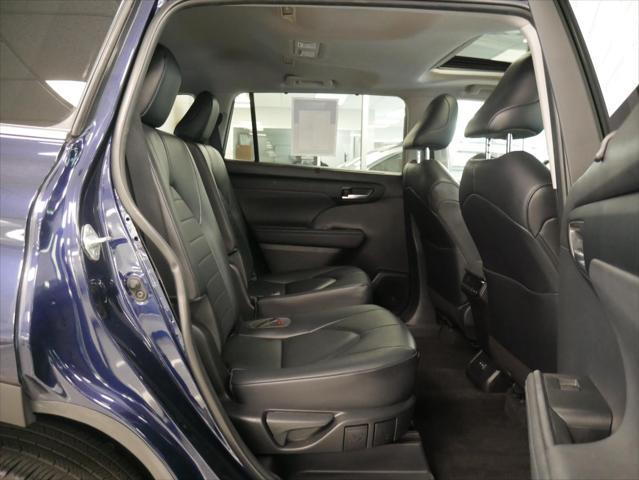 used 2023 Toyota Highlander car, priced at $37,888