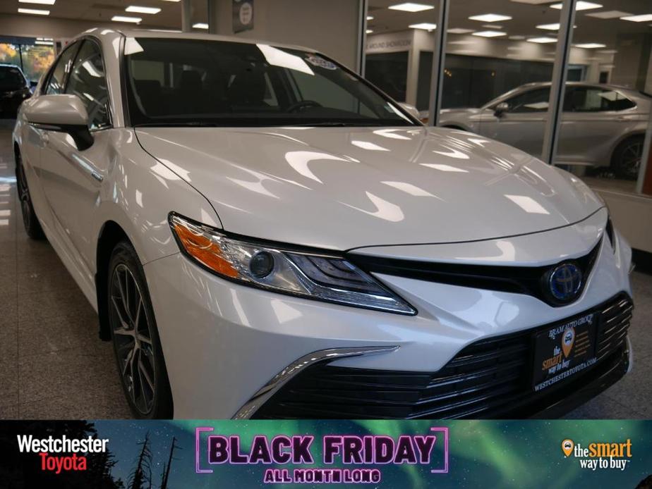 used 2021 Toyota Camry Hybrid car, priced at $26,988