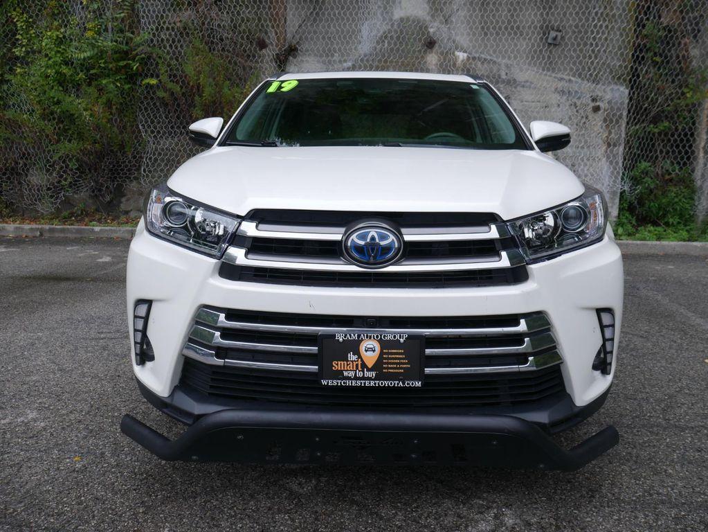 used 2019 Toyota Highlander Hybrid car, priced at $32,588