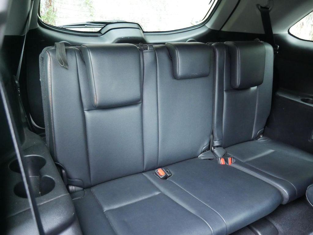used 2019 Toyota Highlander Hybrid car, priced at $32,588