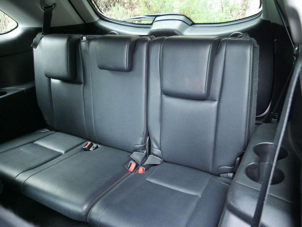 used 2019 Toyota Highlander Hybrid car, priced at $32,588