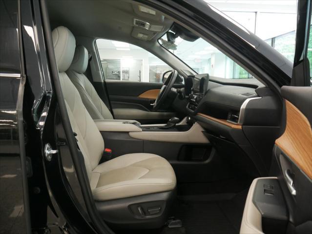 used 2024 Toyota Grand Highlander car, priced at $51,588
