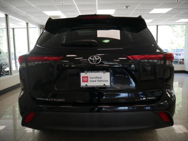 used 2022 Toyota Highlander car, priced at $33,488