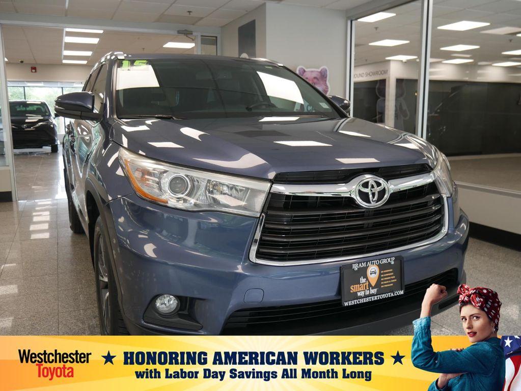 used 2016 Toyota Highlander car, priced at $20,788