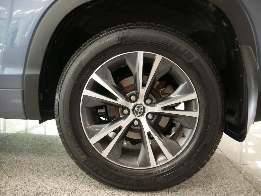 used 2016 Toyota Highlander car, priced at $20,888