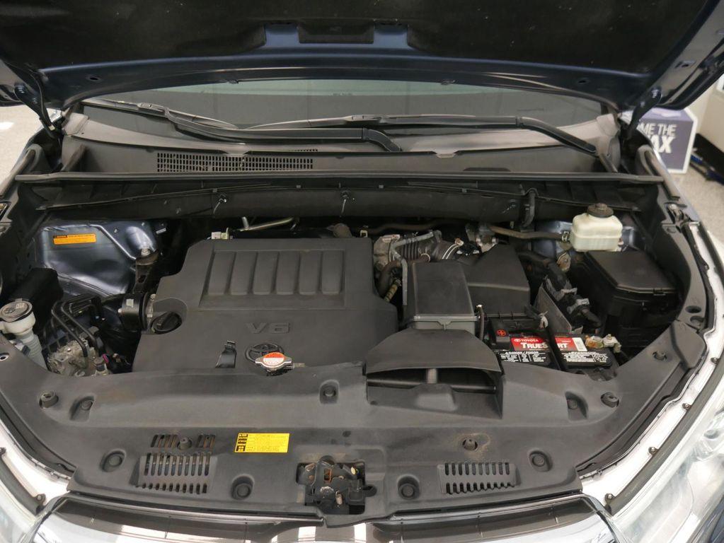 used 2016 Toyota Highlander car, priced at $20,888