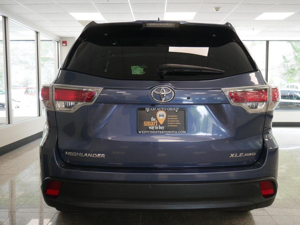 used 2016 Toyota Highlander car, priced at $20,888