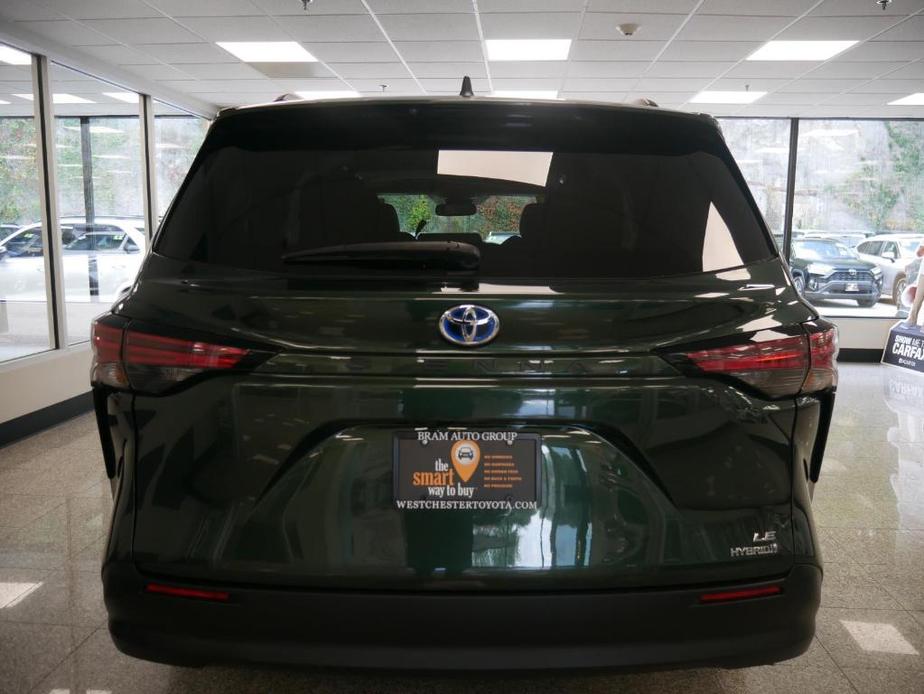 used 2021 Toyota Sienna car, priced at $36,588