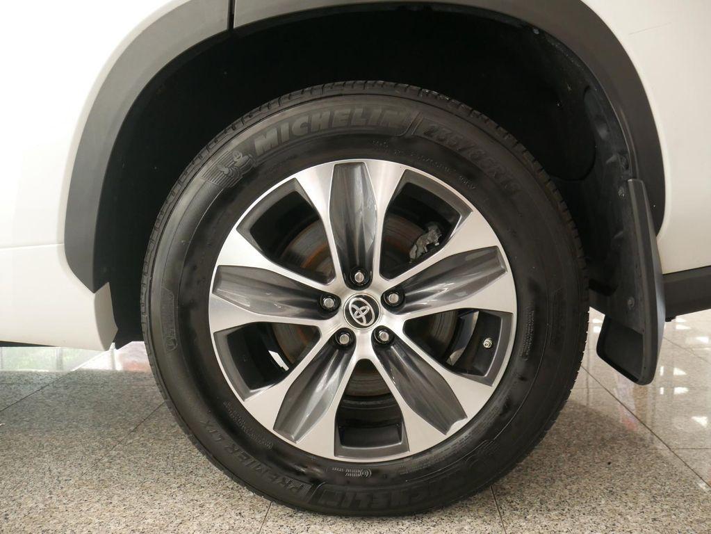 used 2023 Toyota Highlander car, priced at $36,588