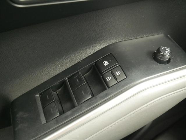 used 2023 Toyota Highlander car, priced at $39,488