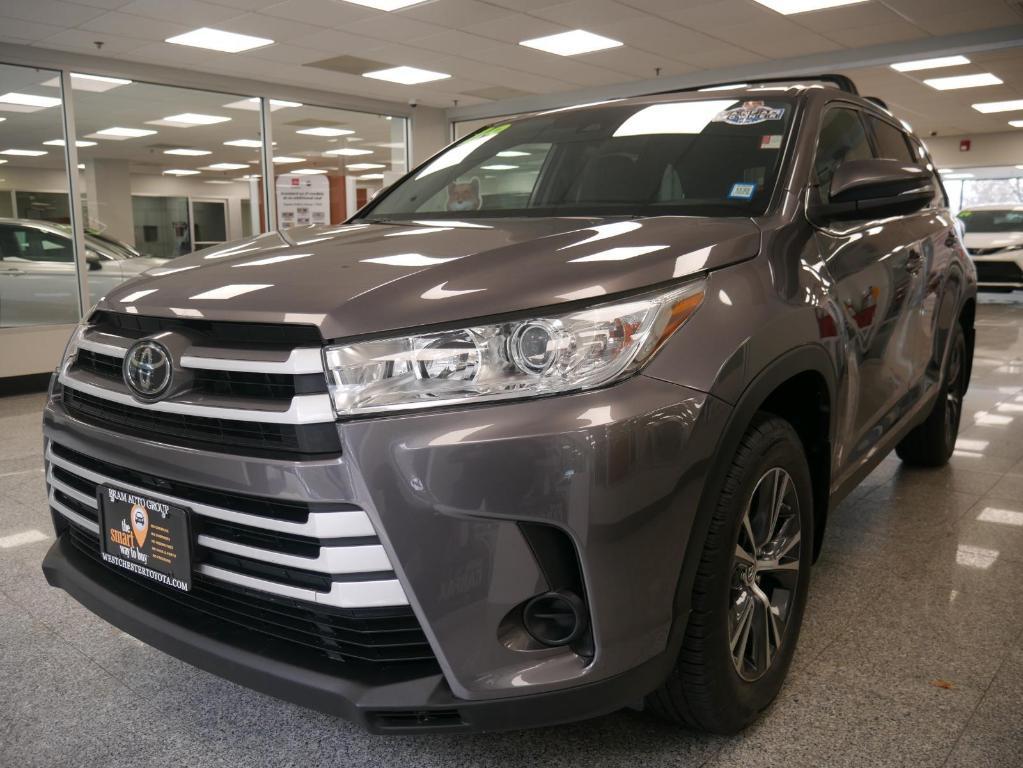 used 2019 Toyota Highlander car, priced at $26,888