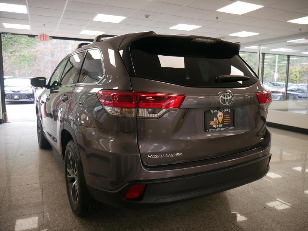 used 2019 Toyota Highlander car, priced at $26,888