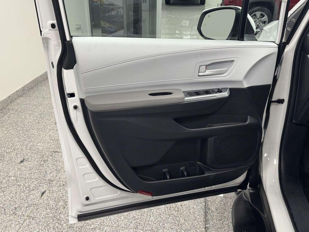 used 2025 Toyota Sienna car, priced at $70,888