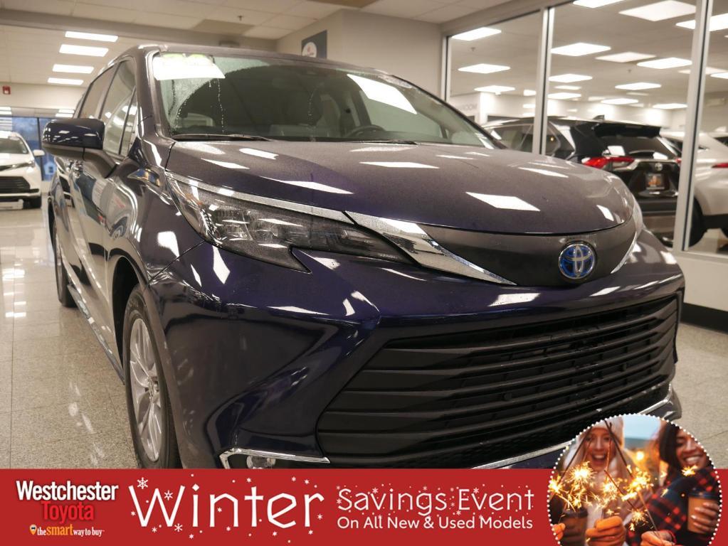 used 2024 Toyota Sienna car, priced at $47,588