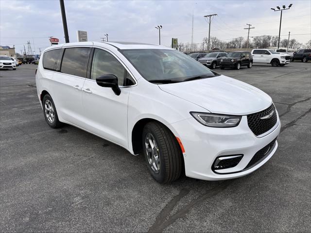 new 2024 Chrysler Pacifica car, priced at $51,486