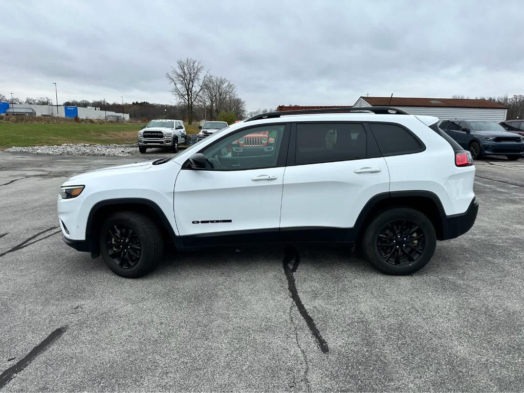 used 2023 Jeep Cherokee car, priced at $24,263