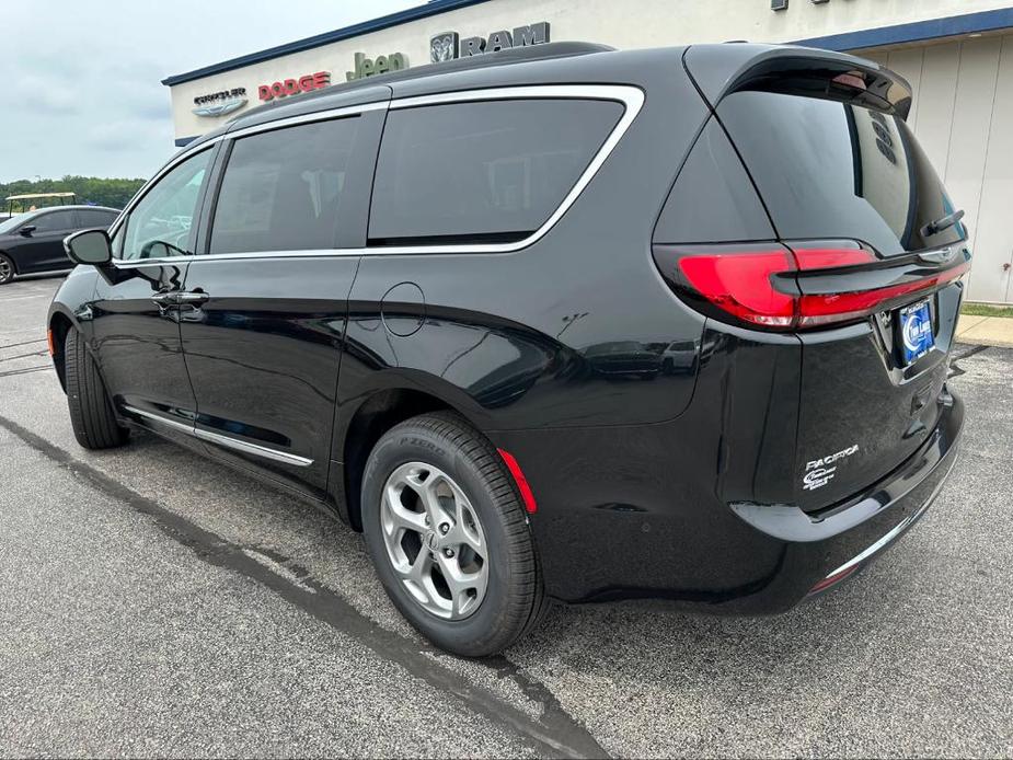 new 2023 Chrysler Pacifica car, priced at $54,204