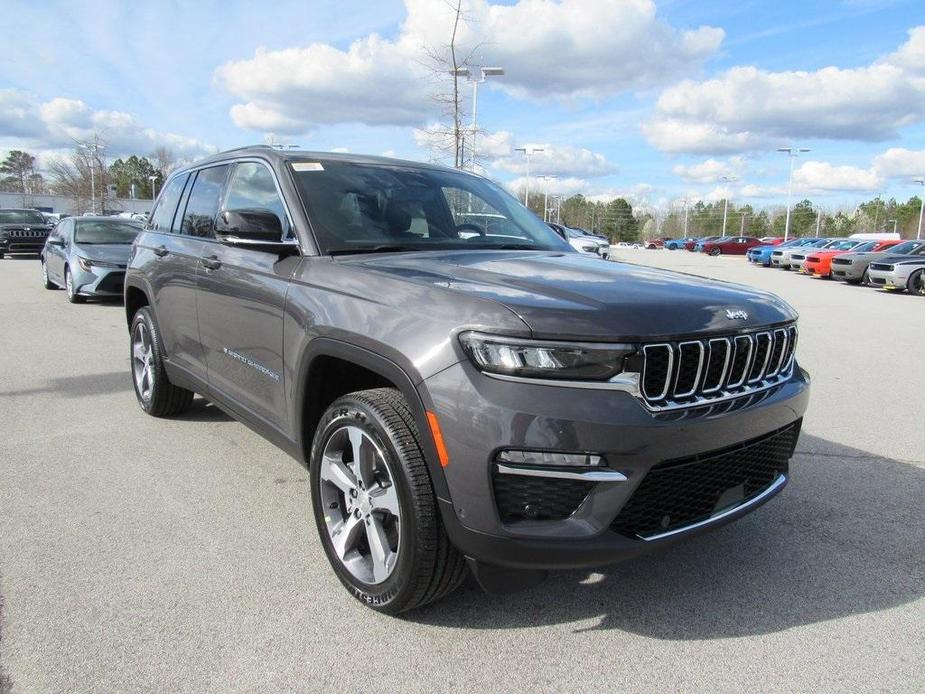 new 2024 Jeep Grand Cherokee 4xe car, priced at $61,142
