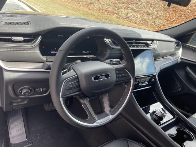 new 2025 Jeep Grand Cherokee car, priced at $42,494