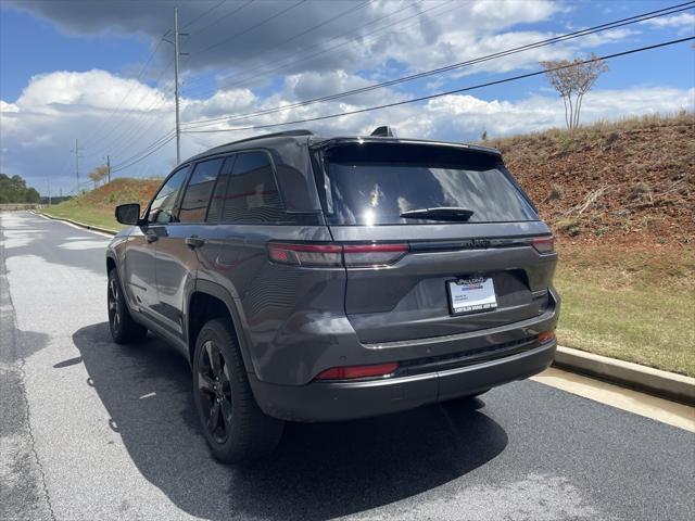 new 2025 Jeep Grand Cherokee car, priced at $42,494