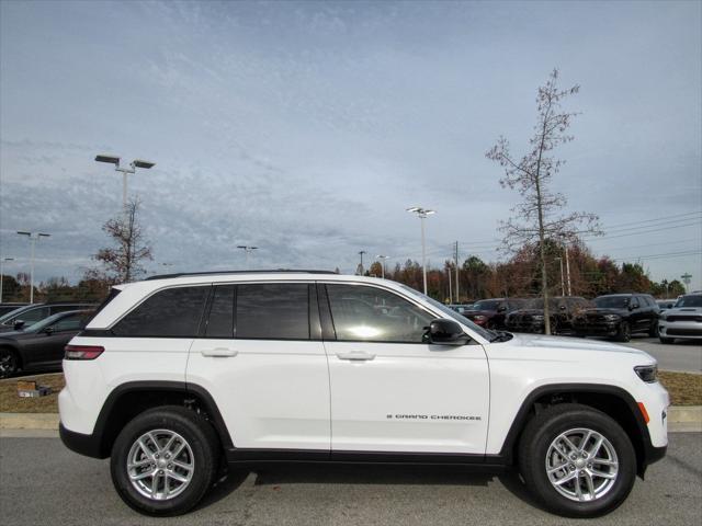 new 2023 Jeep Grand Cherokee car, priced at $39,391