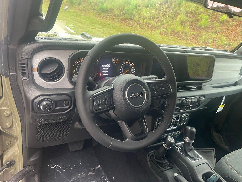 new 2025 Jeep Gladiator car, priced at $38,427