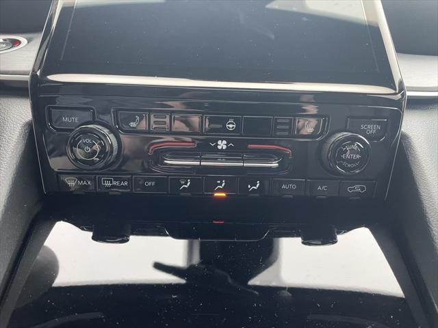 new 2025 Jeep Grand Cherokee car, priced at $43,918