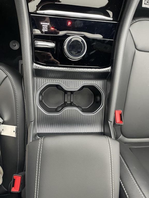 new 2025 Jeep Grand Cherokee car, priced at $42,014