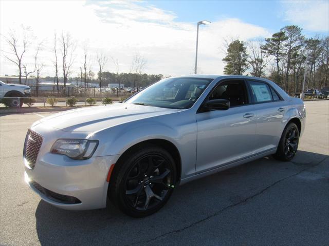 new 2023 Chrysler 300 car, priced at $33,000