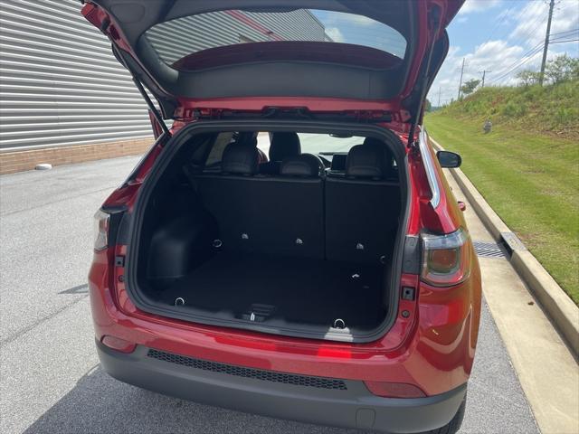 new 2025 Jeep Compass car, priced at $26,547