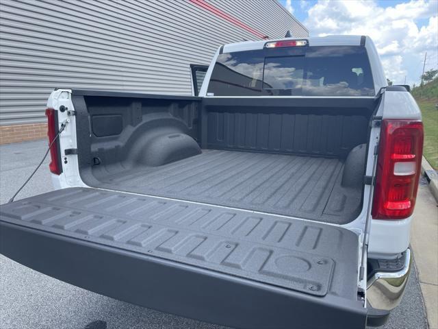 new 2025 Ram 1500 car, priced at $60,061