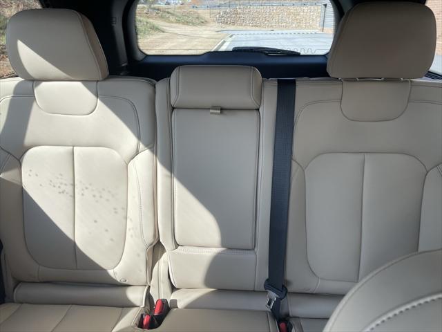new 2025 Jeep Grand Cherokee car, priced at $42,404