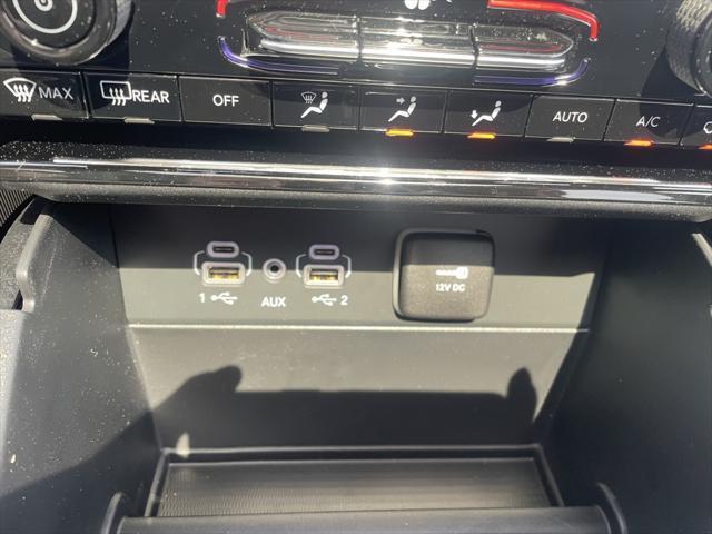 new 2025 Jeep Grand Cherokee car, priced at $42,494