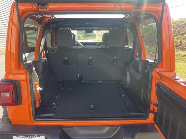 new 2025 Jeep Wrangler car, priced at $57,154