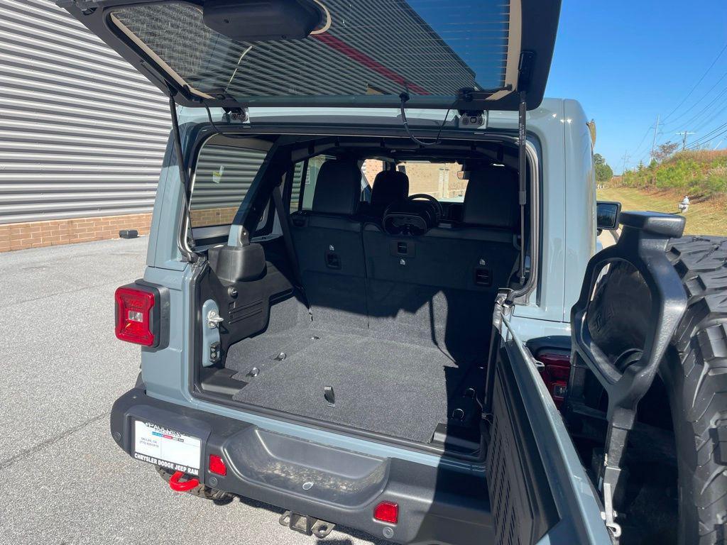 new 2026 Jeep Wrangler car, priced at $61,047