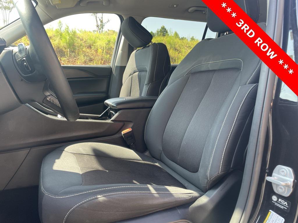 used 2023 Jeep Grand Cherokee L car, priced at $23,564