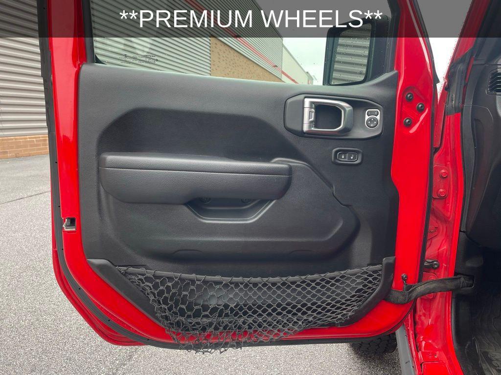 used 2022 Jeep Wrangler car, priced at $25,884