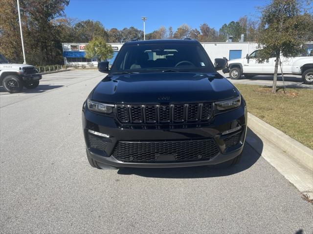 new 2025 Jeep Grand Cherokee car, priced at $51,882