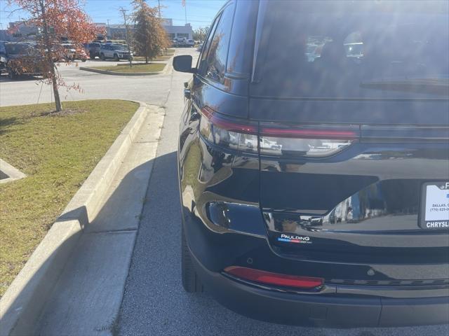 new 2025 Jeep Grand Cherokee car, priced at $51,882