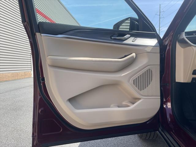 new 2025 Jeep Grand Cherokee L car, priced at $45,954
