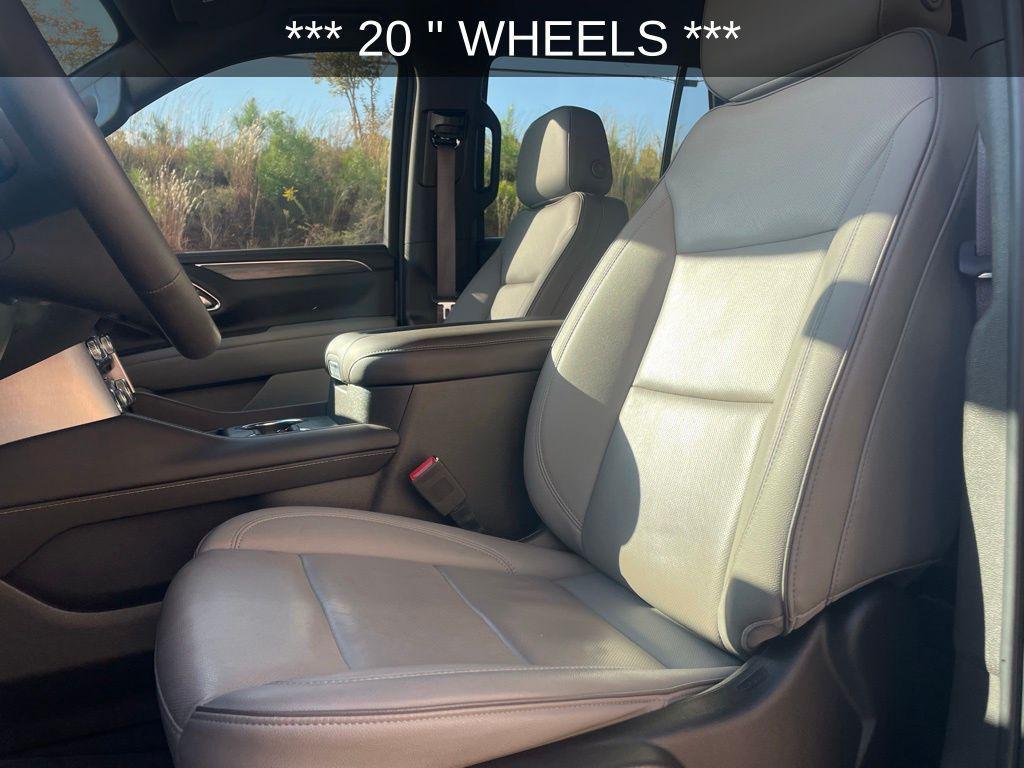 used 2022 GMC Yukon car, priced at $50,000