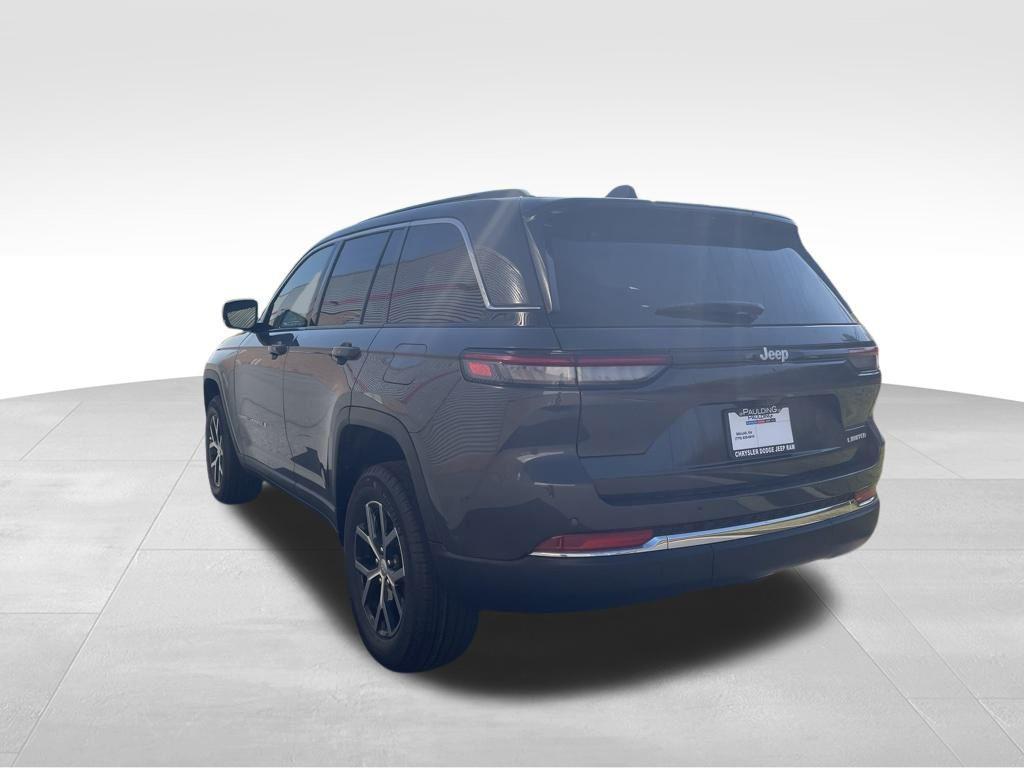 new 2025 Jeep Grand Cherokee car, priced at $43,931