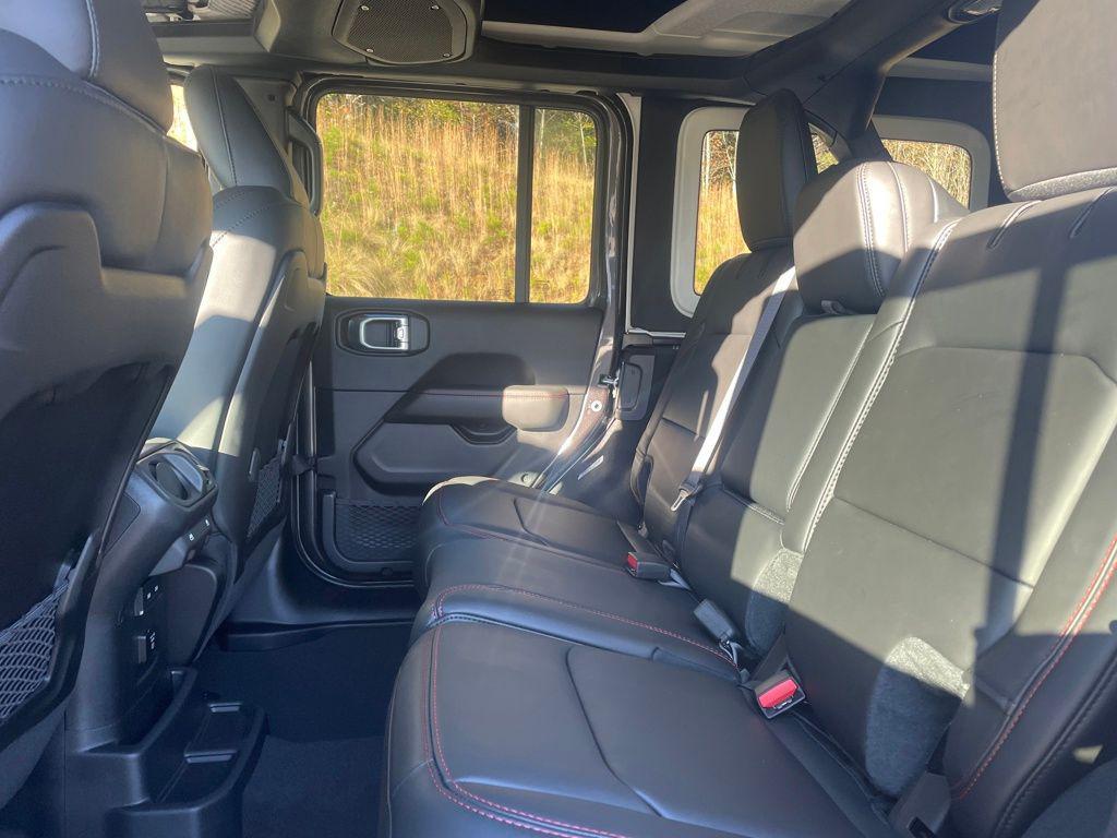 new 2026 Jeep Wrangler car, priced at $61,648