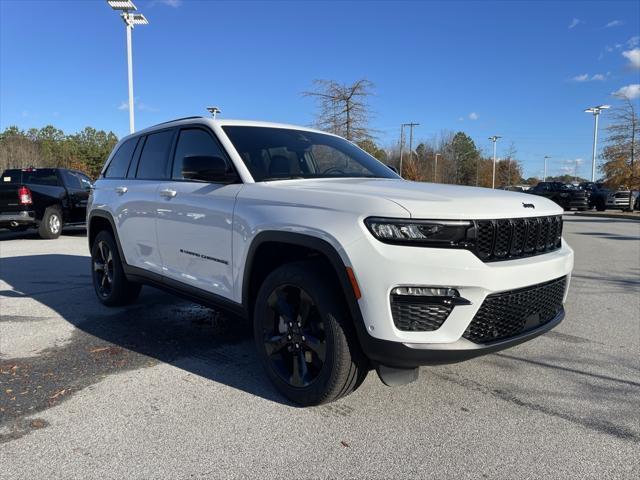 new 2025 Jeep Grand Cherokee car, priced at $51,346