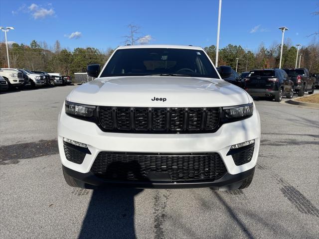 new 2025 Jeep Grand Cherokee car, priced at $51,346