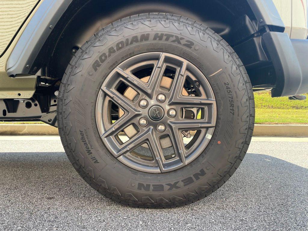 new 2025 Jeep Wrangler car, priced at $44,000