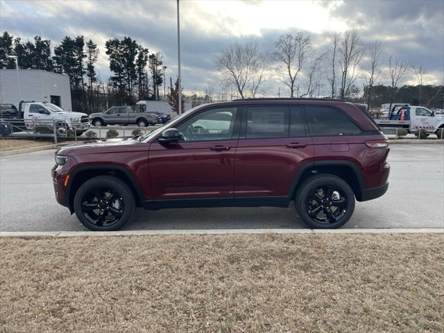 new 2025 Jeep Grand Cherokee car, priced at $50,381